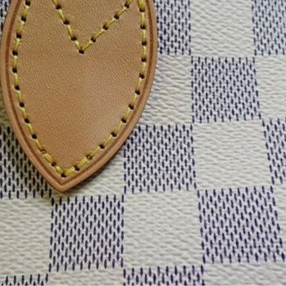 Louis Vuitton Neverfull MM Damier Azur Tote - Picture 9 of 11
